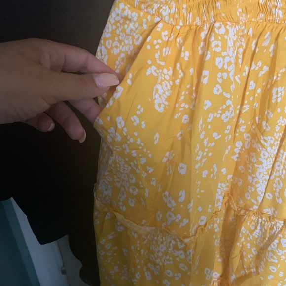 Torrid size 2 Smocked Tiered Midi Dress Poplin Leopard Yellow - Picture 2 of 5